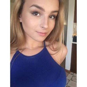 Meet your Posher, Paulina